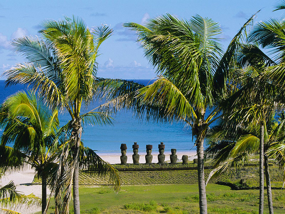 Playa Anakena