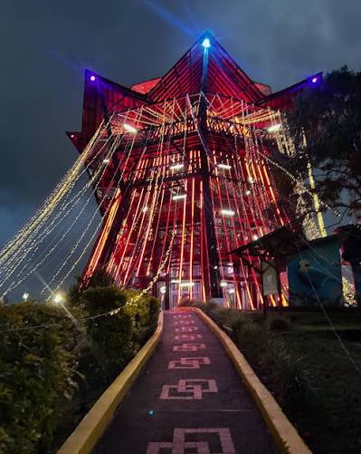 Mirador La Colina Iluminada