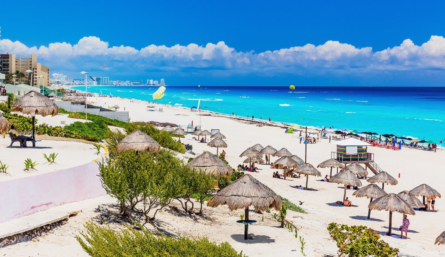 Playa Delfines